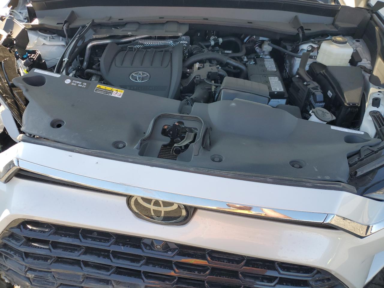 2024 TOYOTA GRAND HIGHLANDER XLE VIN:5TDAAAB52RS063837