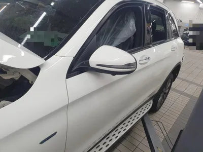 2018 Mercedes-Benz GLC 350 VIN: