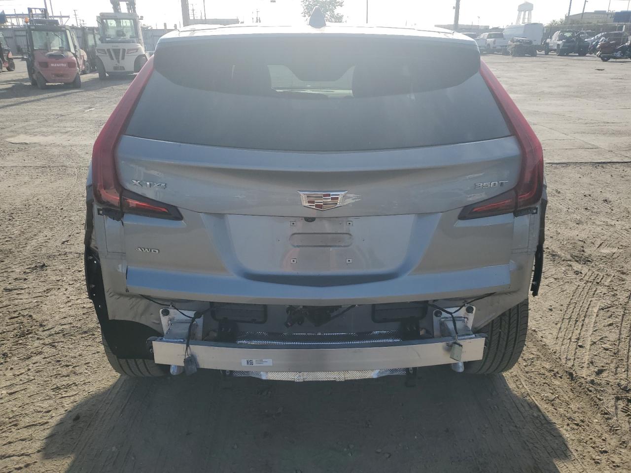 2024 CADILLAC XT4 LUXURY VIN:1GYFZBR43RF173159