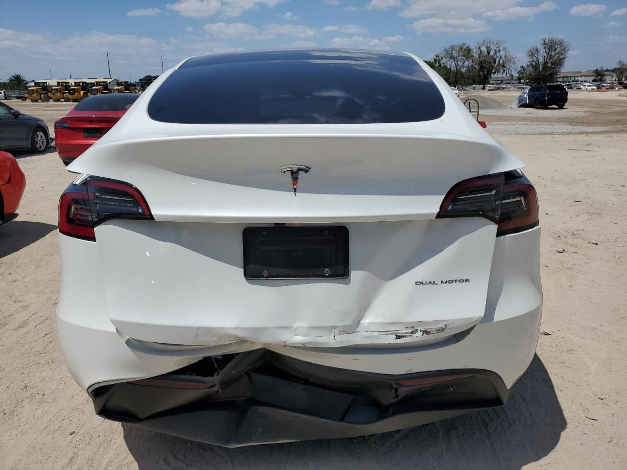 2023 TESLA MODEL Y  VIN:7SAYGAEEXPF870622