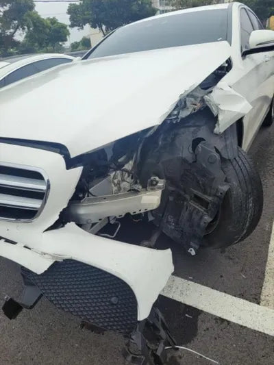 2017 Mercedes-Benz E 220 WDDZF0EB8HA147257 VIN:WDDZF0EB8HA147257