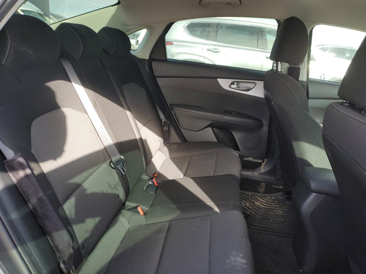 2022 KIA FORTE FE VIN:3KPF24AD6NE497003