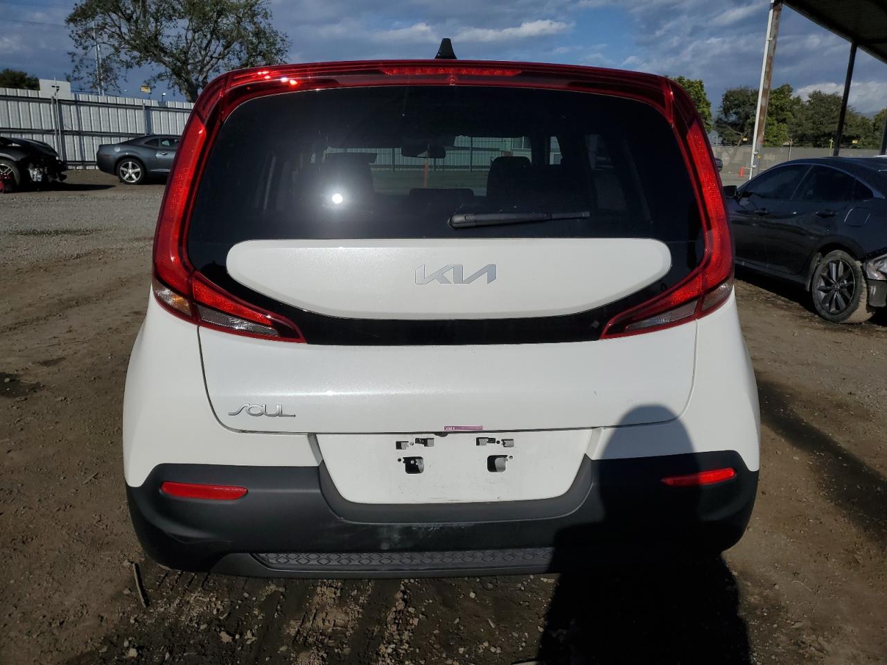 2022 KIA SOUL LX VIN:KNDJ23AU0N7175137