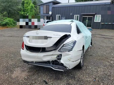 2015 Mercedes-Benz C 220 VIN: