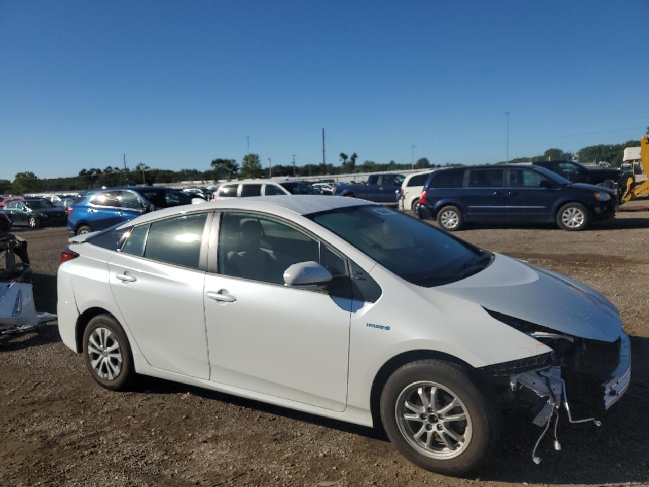 2022 TOYOTA PRIUS LE VIN:JTDL9MFU5N3041248