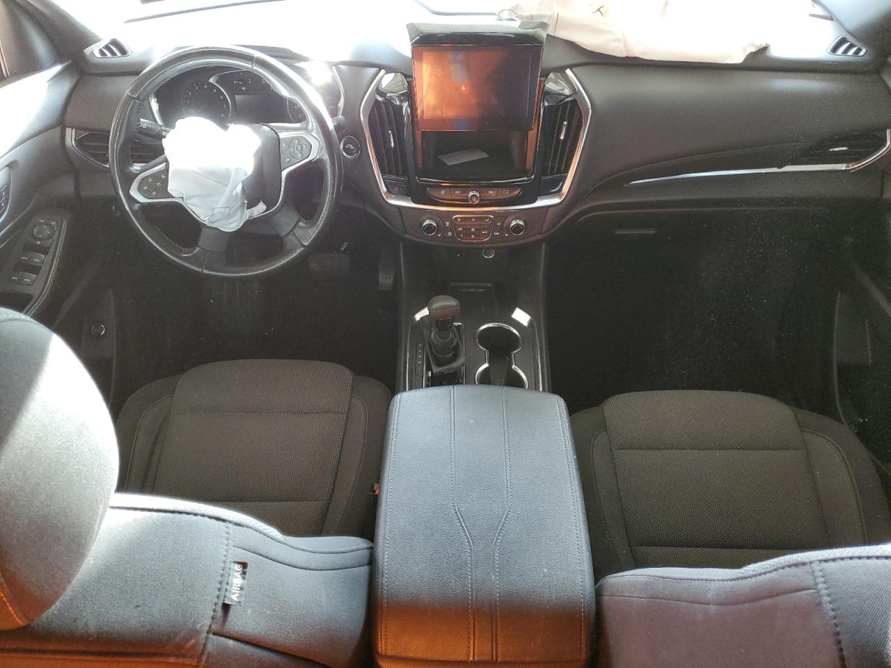 2022 CHEVROLET TRAVERSE LT VIN:1GNEVGKW1NJ114471