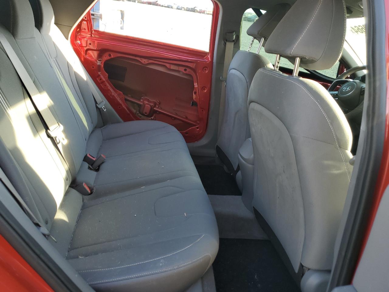 2022 HYUNDAI ELANTRA SEL VIN:5NPLS4AG4NH061212