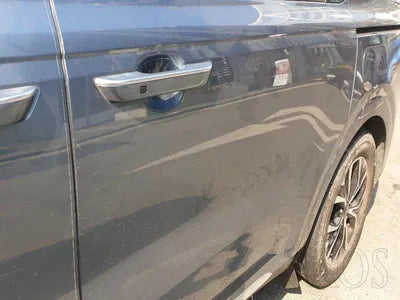 2021 Kia Carnival KNANC813BMS119768 VIN:KNANC813BMS119768