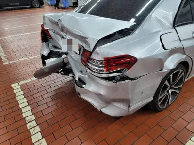 2015 Mercedes-Benz E 220 WDDHF0AB4FB168115 VIN:WDDHF0AB4FB168115