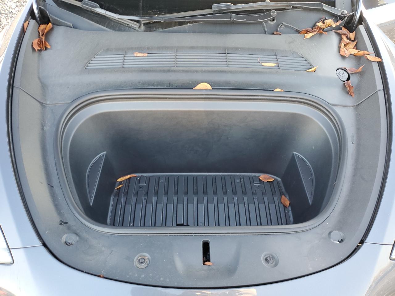 2023 TESLA MODEL Y  VIN:7SAYGDEE4PF645307