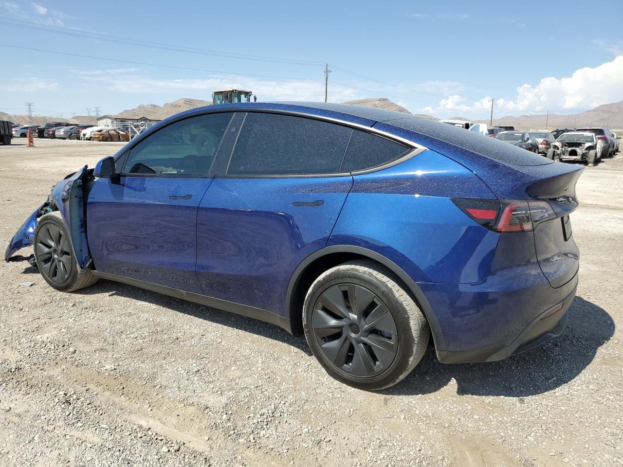 2024 TESLA MODEL Y  VIN:7SAYGDED5RF107452