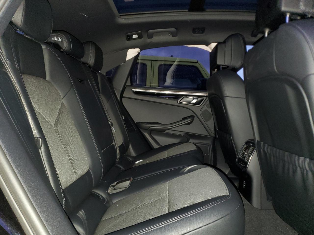 2023 PORSCHE MACAN BASE VIN:WP1AA2A56PLB09724