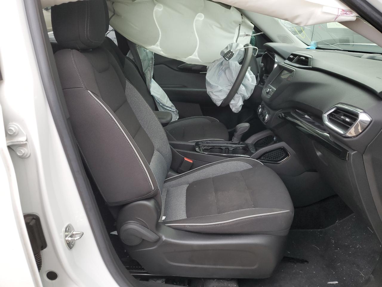 2022 CHEVROLET TRAILBLAZER LT VIN:KL79MPS29NB147932