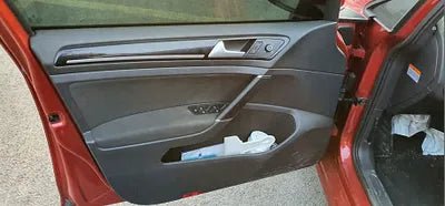 2016 Volkswagen Golf WVWZZZAUZGW065570 VIN:WVWZZZAUZGW065570