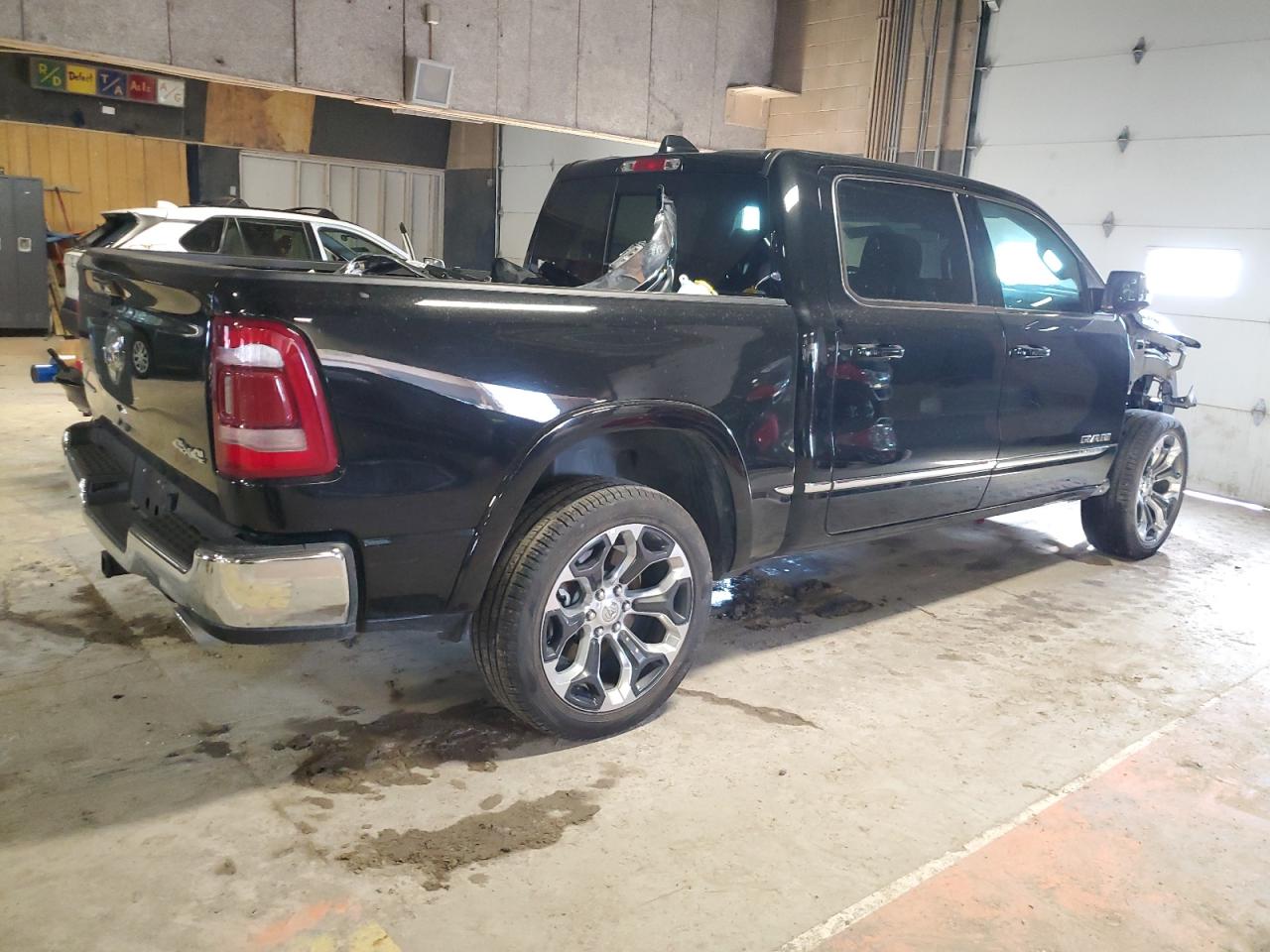 2023 RAM 1500 LIMITED VIN:1C6SRFHTXPN657702