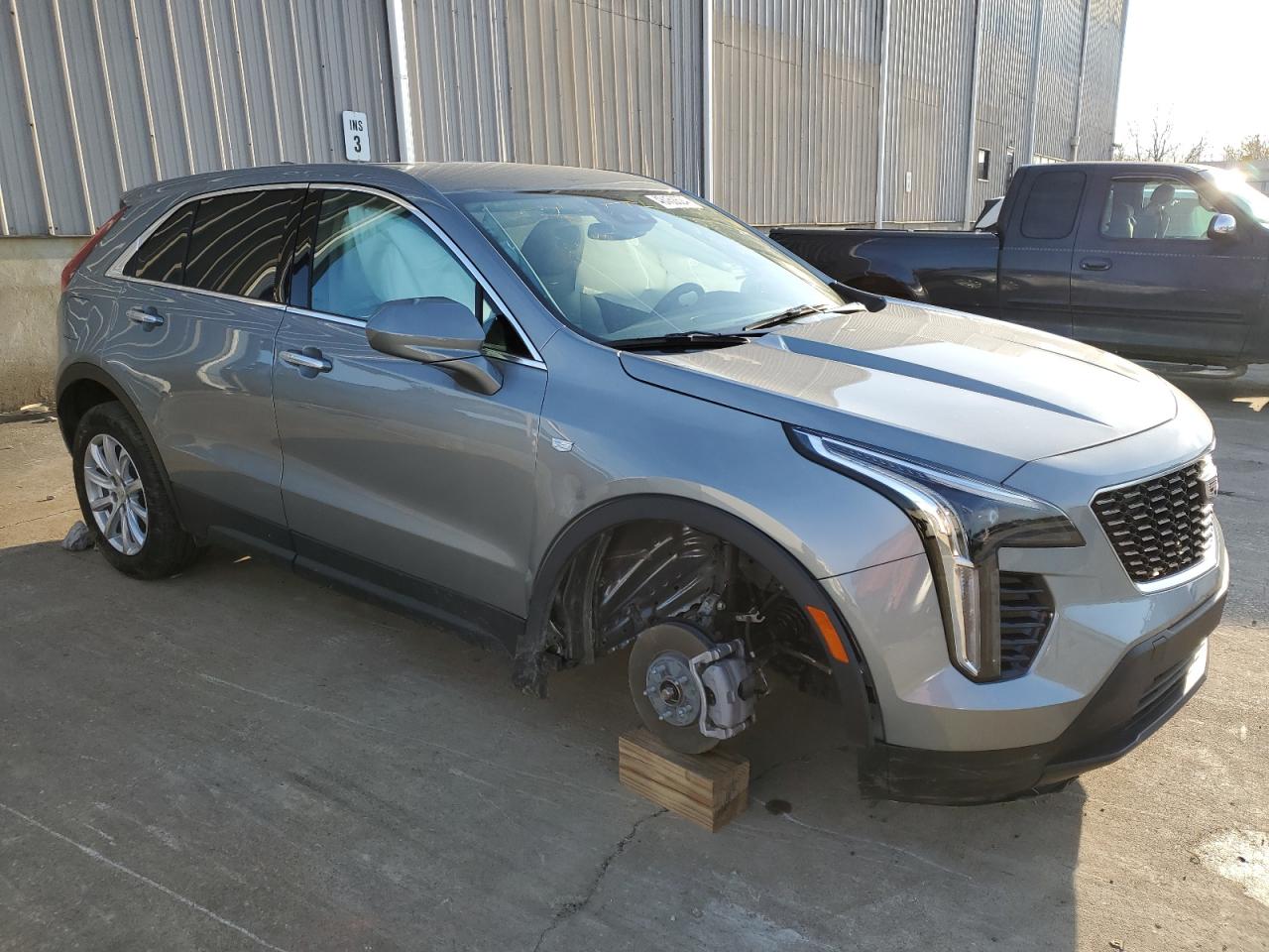 2023 CADILLAC XT4 LUXURY VIN:1GYFZBR44PF175158