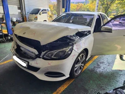 2016 Mercedes-Benz E 220 943KMWDDHF0CBXGB2 VIN:943KMWDDHF0CBXGB2