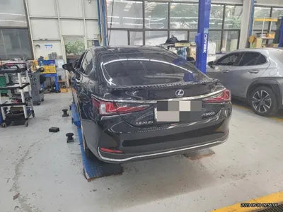 2021 Lexus ES 300 VIN:
