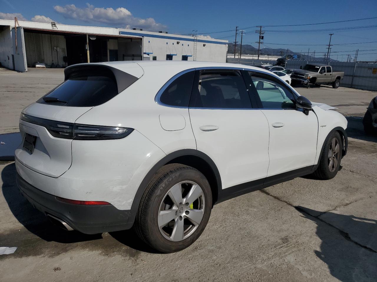 2023 PORSCHE CAYENNE E-HYBRID VIN:WP1AE2AY0PDA12074