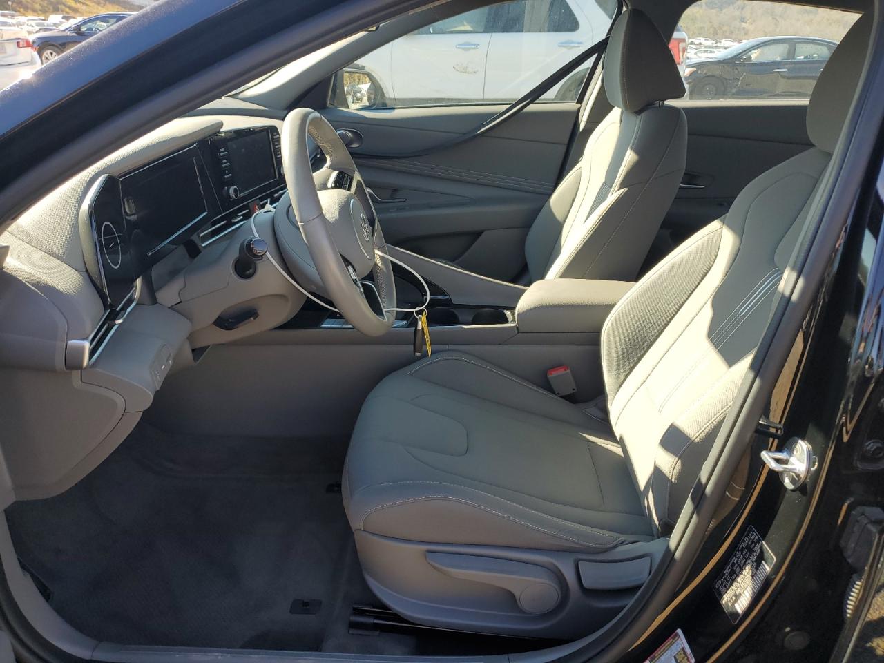 2022 HYUNDAI ELANTRA SEL VIN:KMHLS4AG3NU263220