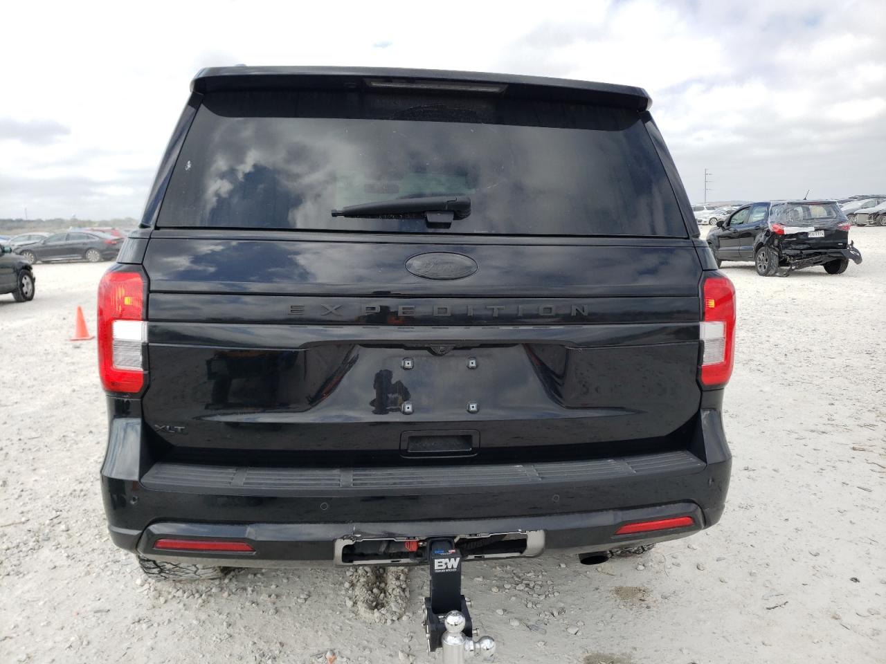 2022 FORD EXPEDITION XLT VIN:1FMJU1JT1NEA64397