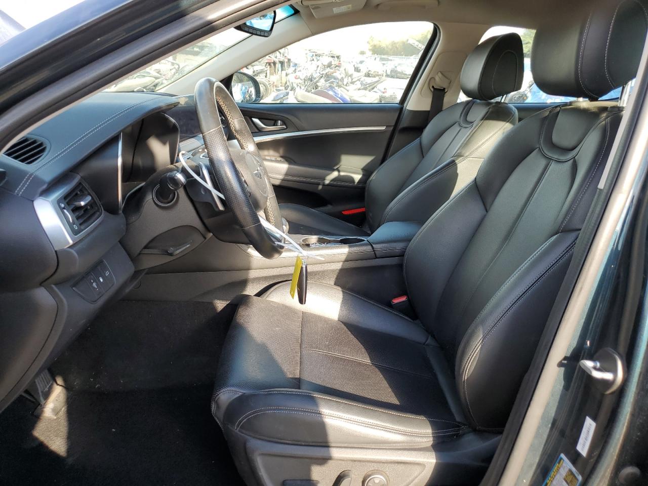 2022 GENESIS G70 BASE VIN:KMTG34TA2NU094241