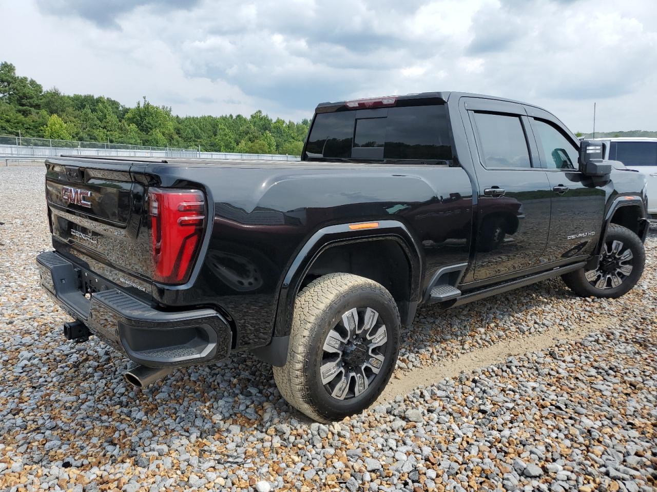 2024 GMC SIERRA K2500 DENALI VIN:1GT49RE71RF138917