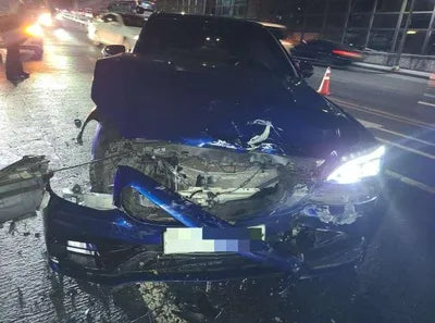 2017 Mercedes-Benz C 63 AMG WDDWF8HB5HF565064 VIN:WDDWF8HB5HF565064