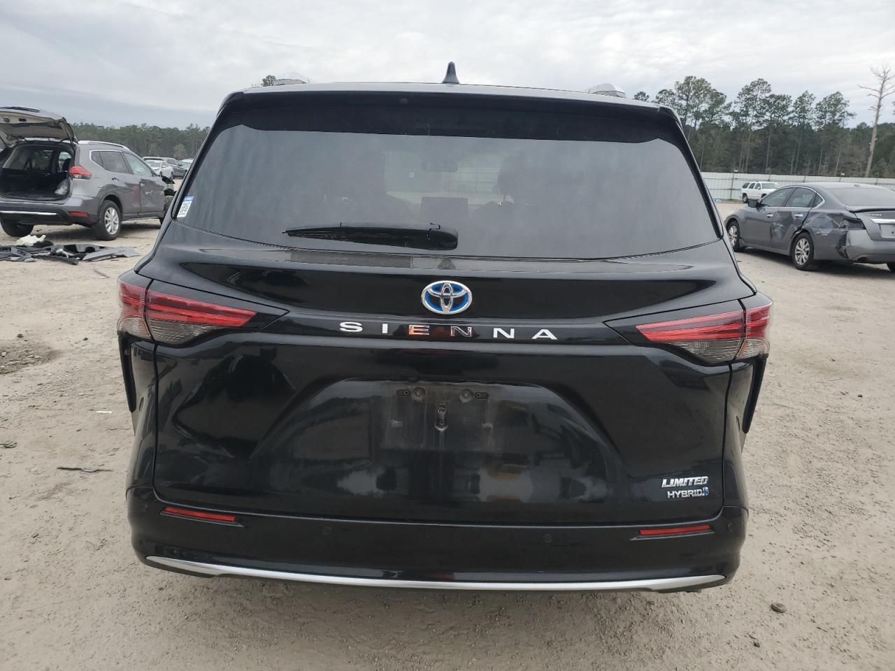 2022 TOYOTA SIENNA LIMITED VIN:5TDZRKEC3NS096576