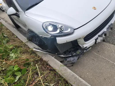 2015 Porsche Cayenne VIN: