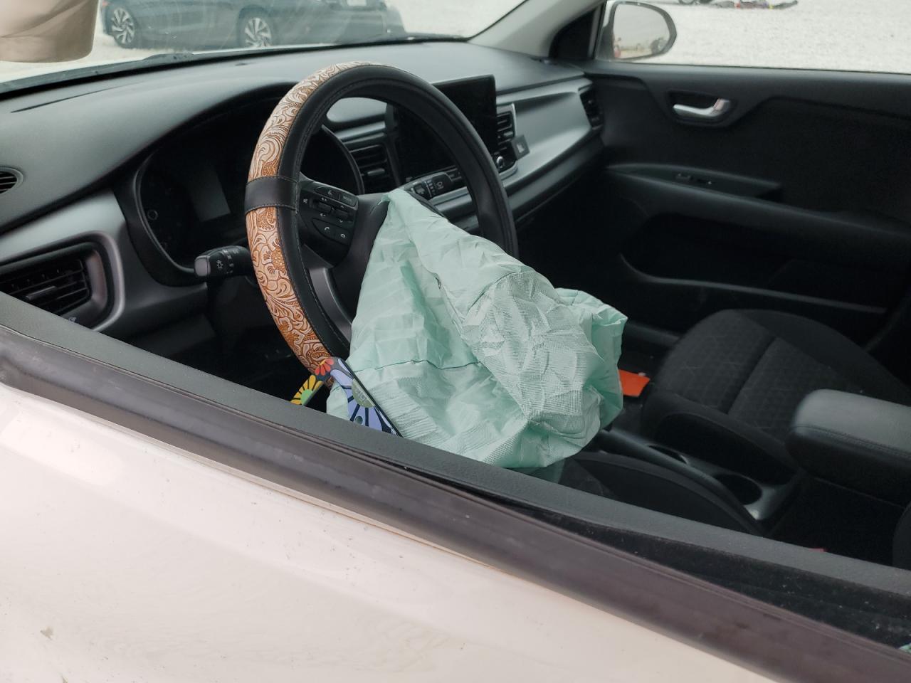 2022 KIA RIO LX VIN:3KPA24AD5NE435604