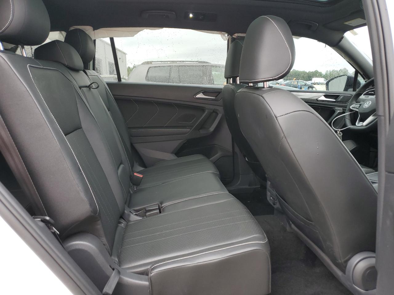 2022 VOLKSWAGEN TIGUAN SE R-LINE BLACK VIN:3VVCB7AX4NM157094