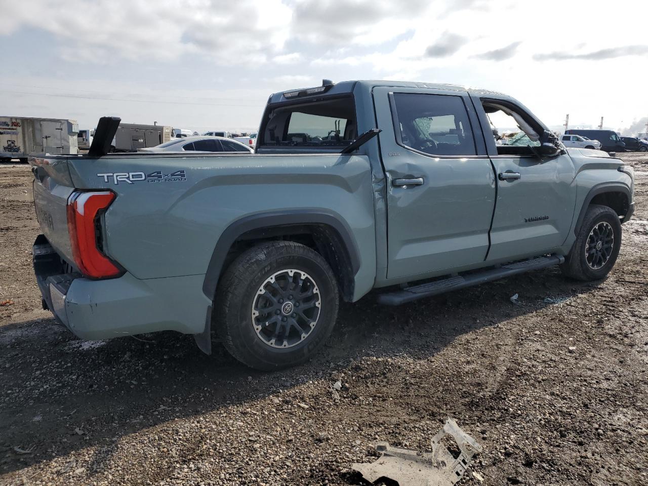 2022 TOYOTA TUNDRA CREWMAX SR VIN:5TFLA5DB0NX037602