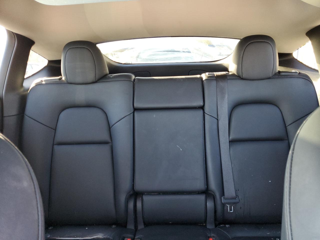 2022 TESLA MODEL Y  VIN:7SAYGAEE4NF468690