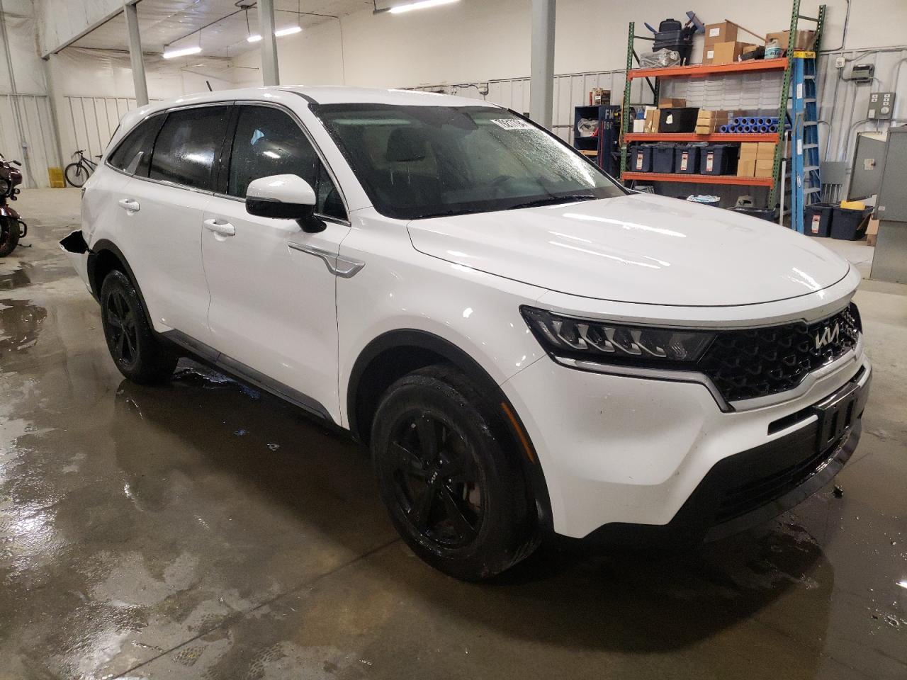 2022 KIA SORENTO LX VIN:5XYRGDLC3NG105214