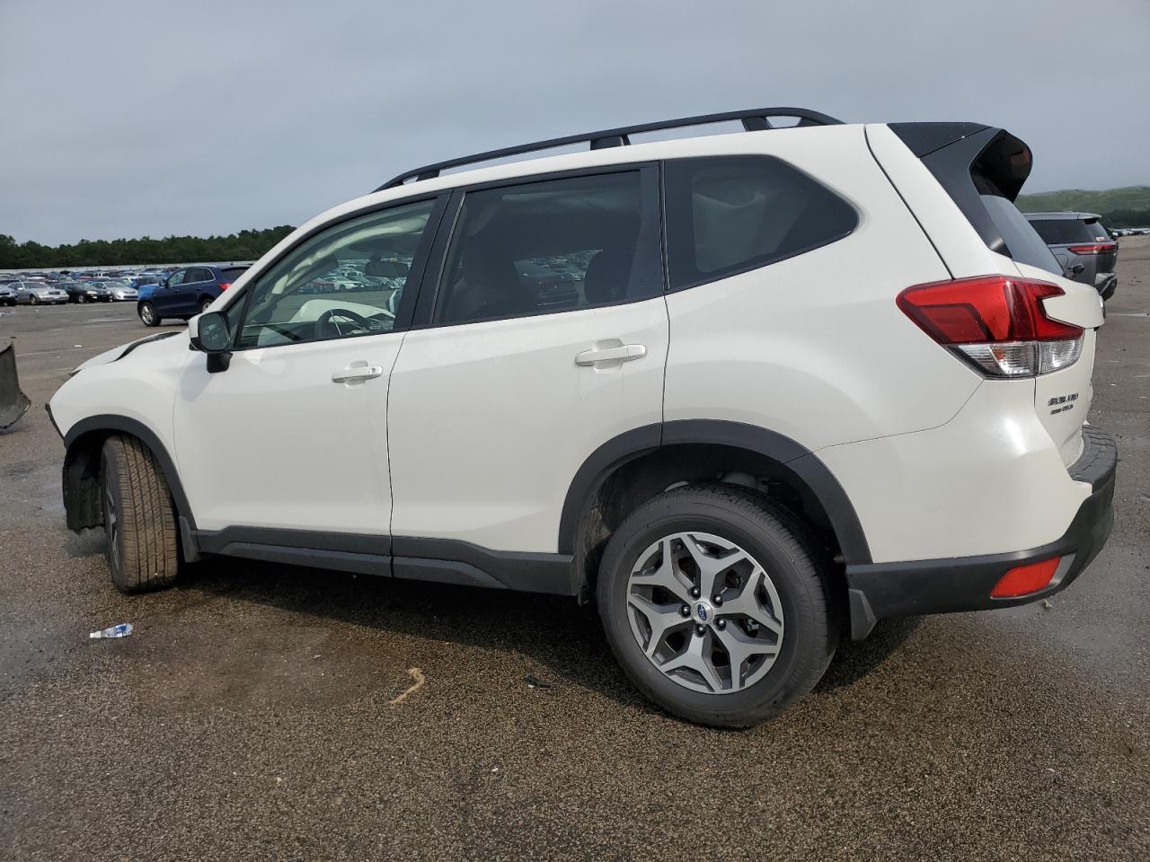 2024 SUBARU FORESTER PREMIUM VIN:JF2SKACC9RH496950