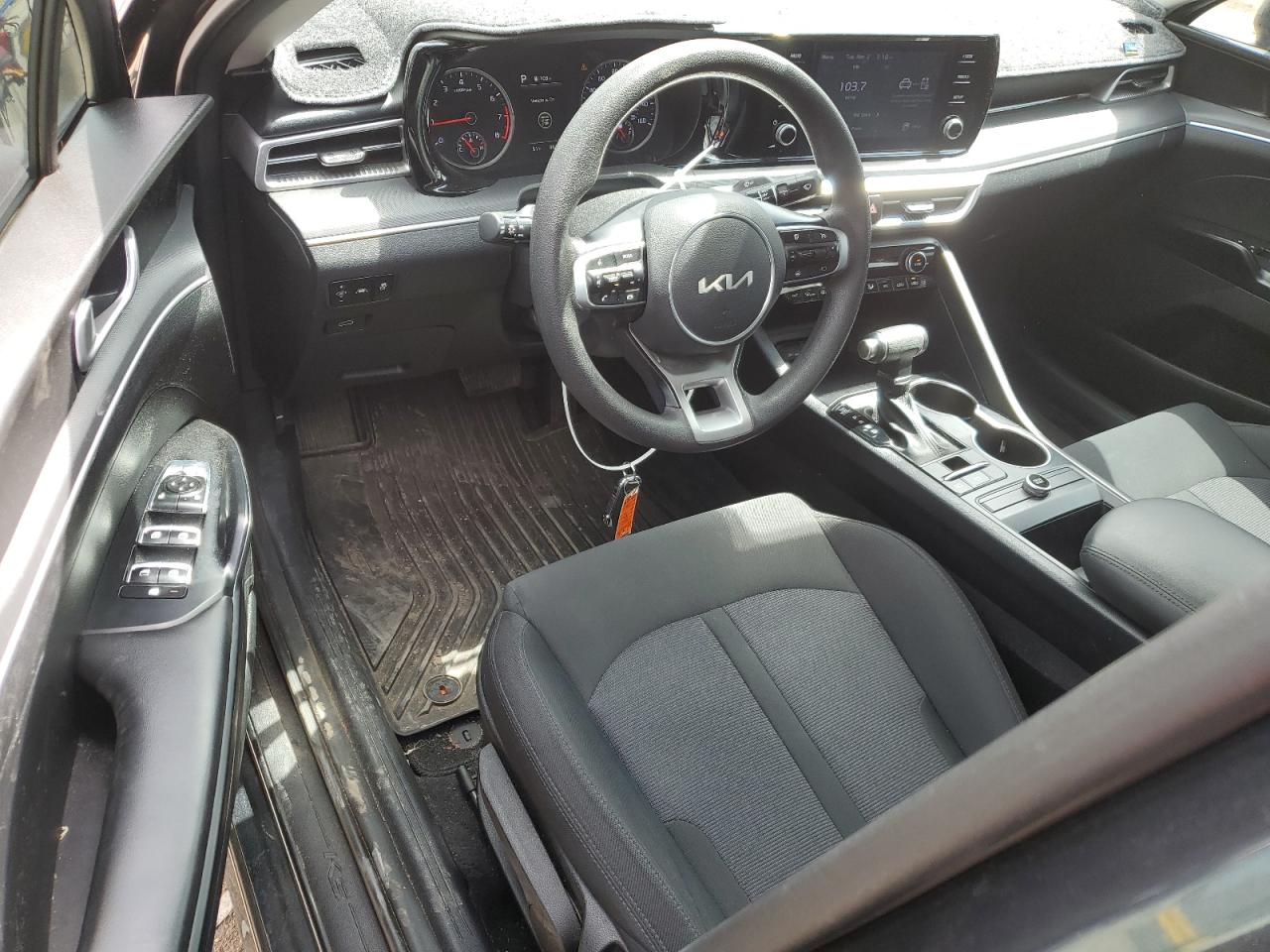 2022 KIA K5 LXS VIN:5XXG14J20NG163837