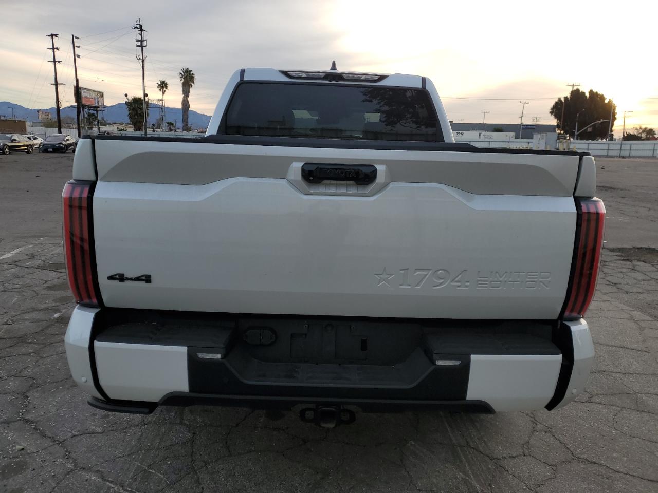 2024 TOYOTA TUNDRA CREWMAX LIMITED VIN:5TFWC5DB5RX072469