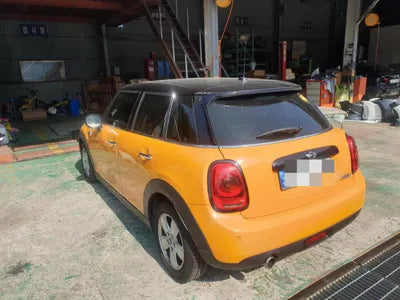 2015 MINI Cooper WMWXT3106F2B73301 VIN:WMWXT3106F2B73301