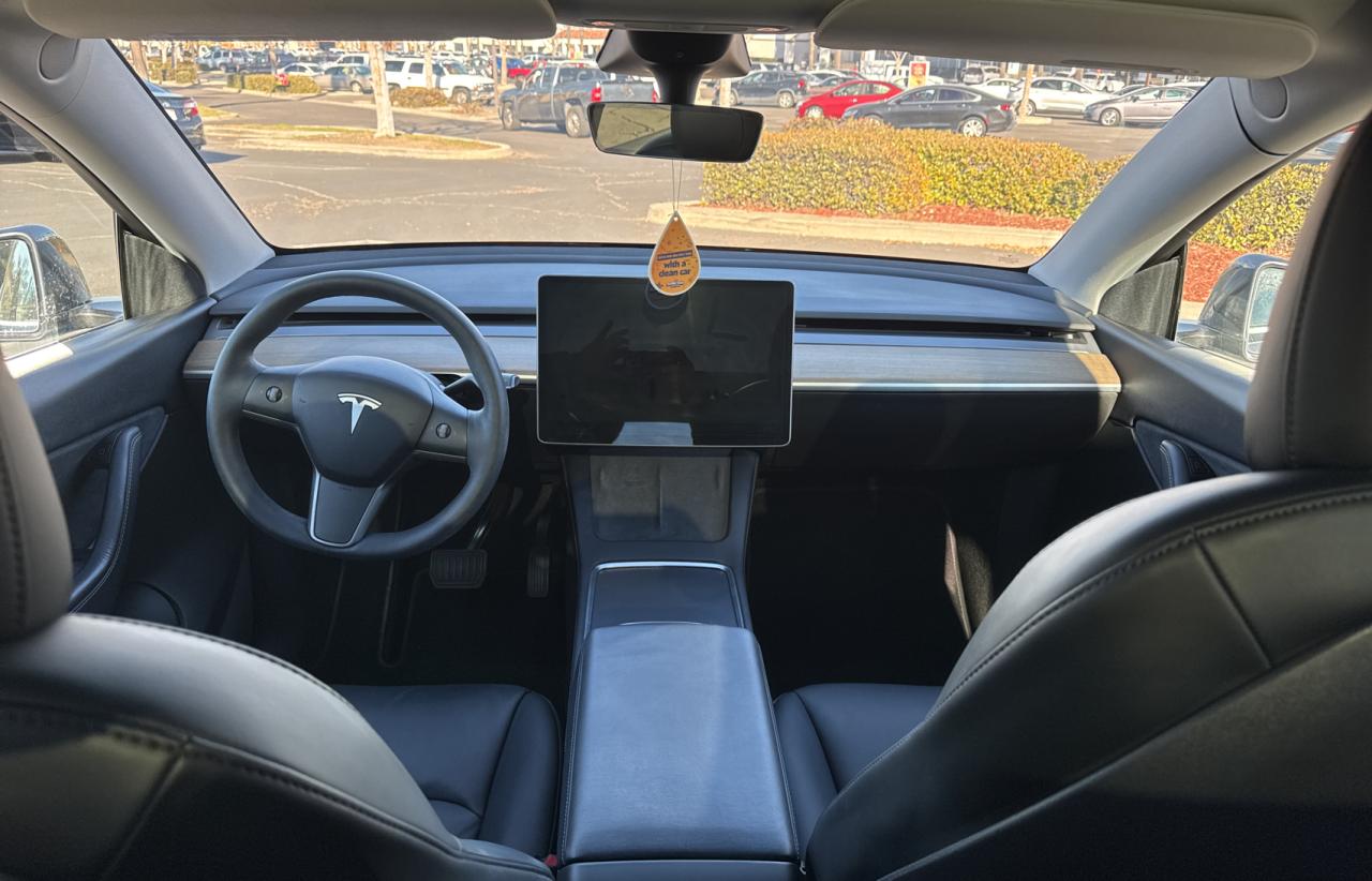 2022 TESLA MODEL Y  VIN:7SAYGDEE0NF365509