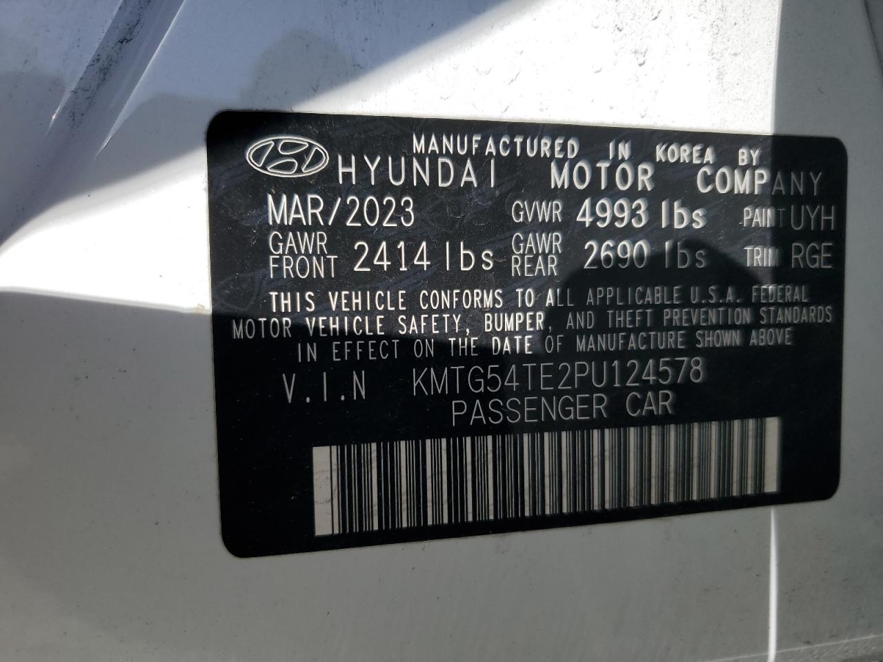 2023 GENESIS G70 BASE VIN:KMTG54TE2PU124578