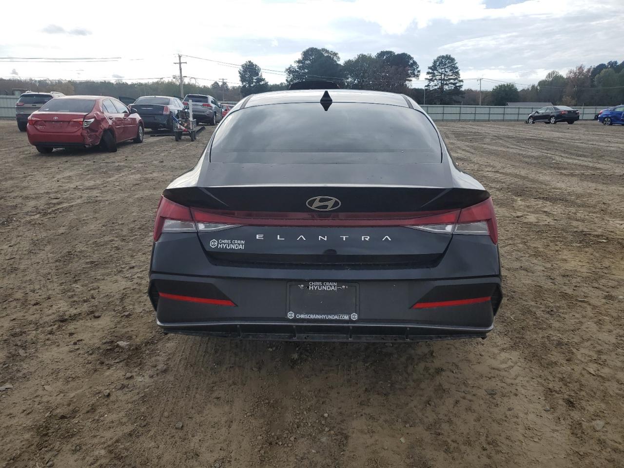 2024 HYUNDAI ELANTRA SE VIN:KMHLL4DG4RU850833