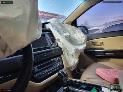 2017 Kia Carnival KNAMC81ABHS328928 VIN:KNAMC81ABHS328928