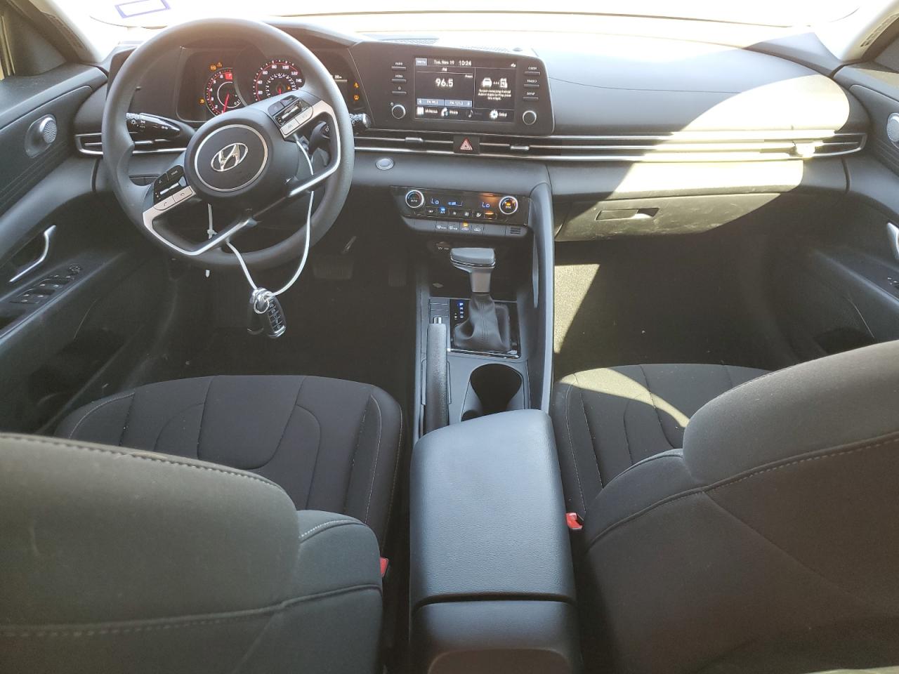 2023 HYUNDAI ELANTRA SEL VIN:KMHLM4AG1PU608581