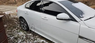 2019 Jaguar XE VIN: