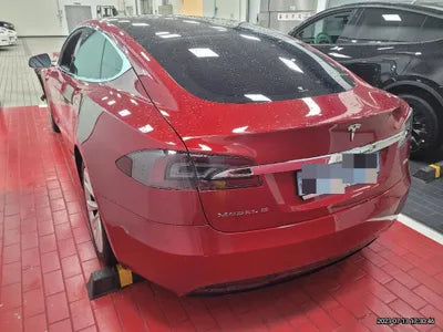 2018 Tesla Model S 5YJSA1E26JF257785 VIN:5YJSA1E26JF257785
