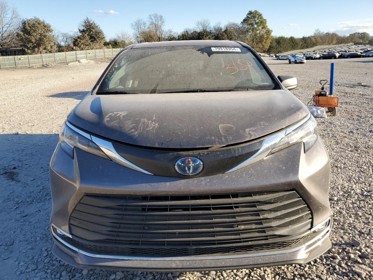 2022 TOYOTA SIENNA XLE VIN:5TDYRKECXNS121596