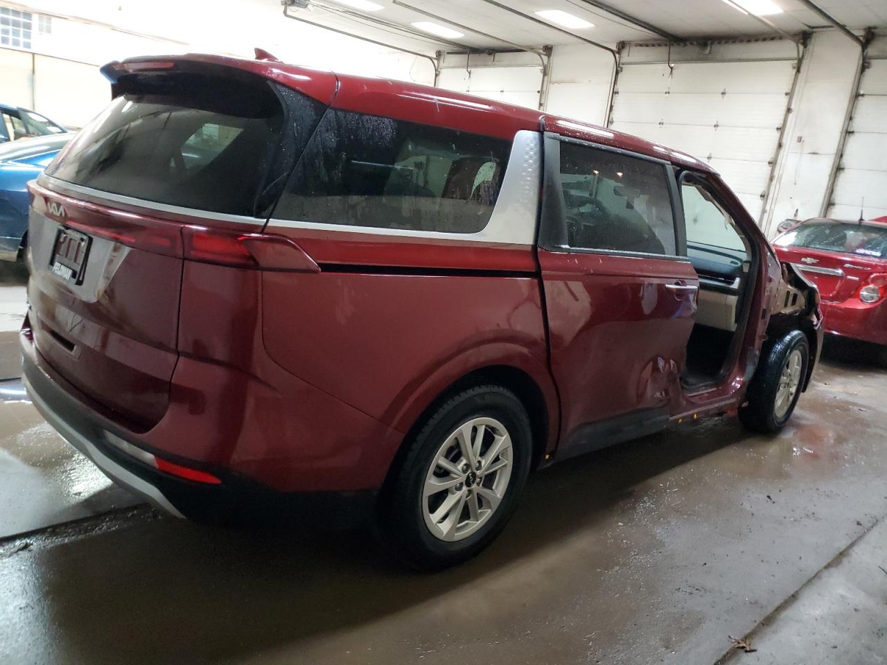 2022 KIA CARNIVAL LX VIN:KNDNB4H30N6176170