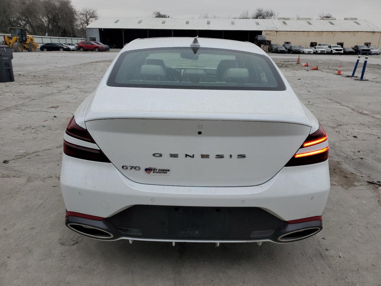 2024 GENESIS G70 BASE VIN:KMTG34SC8RU137005