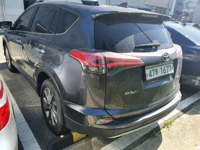 2018 Toyota RAV4 000JTMYFREV4JD112 VIN:000JTMYFREV4JD112